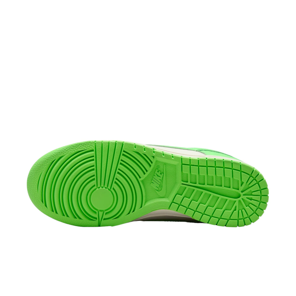 Nike Dunk Low Green Strike