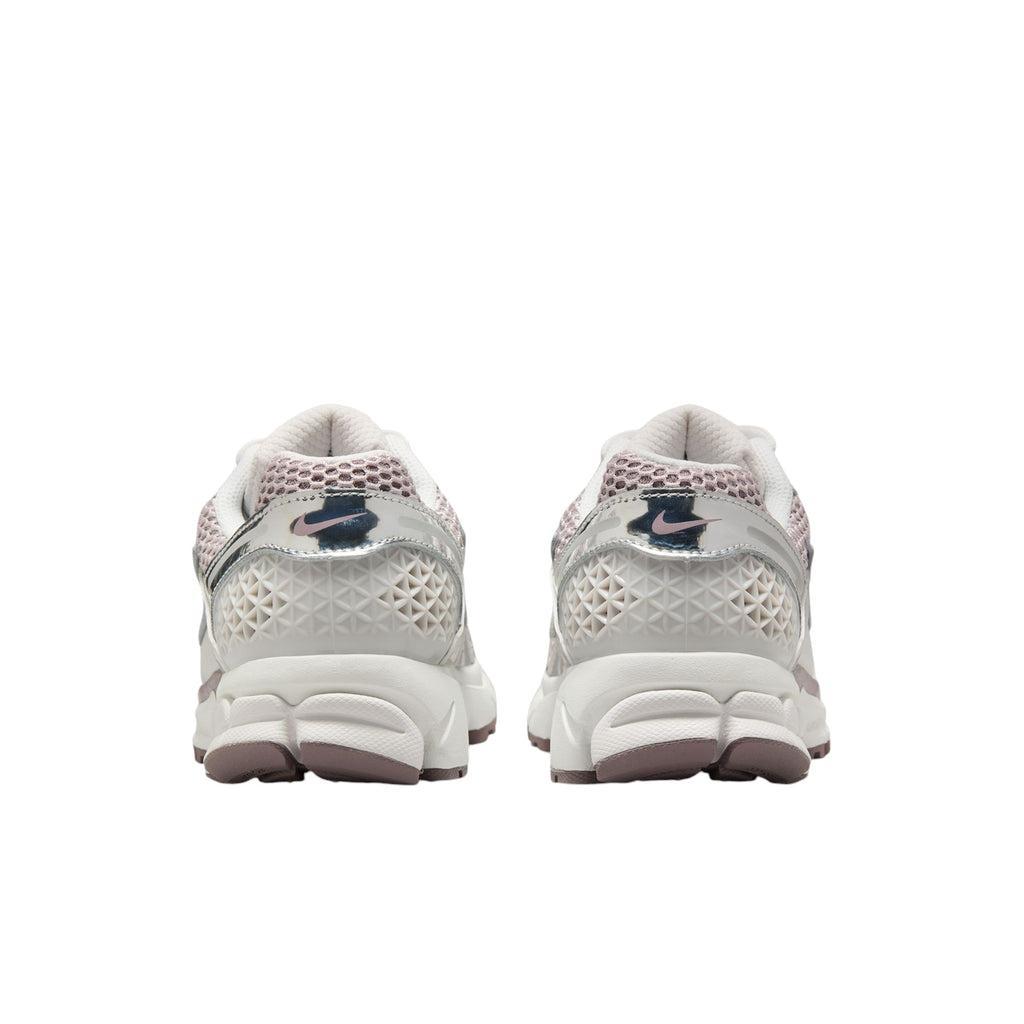 Zoom Vomero 5 Metallic Silver Platinum Violet