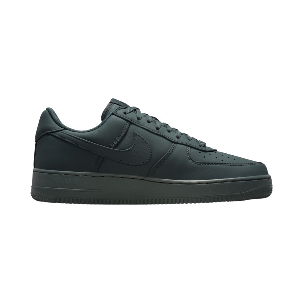 NIKE AIR FORCE 1 LOW RETRO PREMIUM