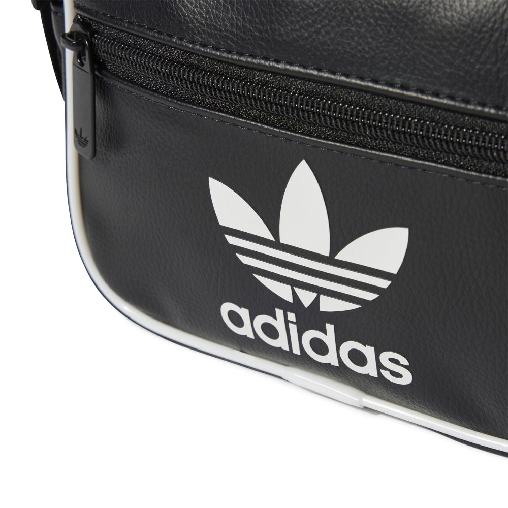 Adicolor Classic Mini Airliner Bag