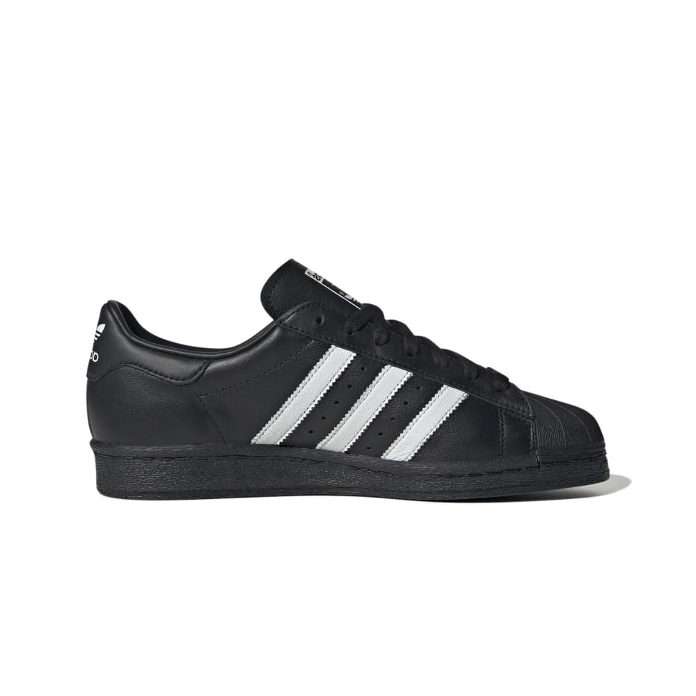 Superstar 82 Black