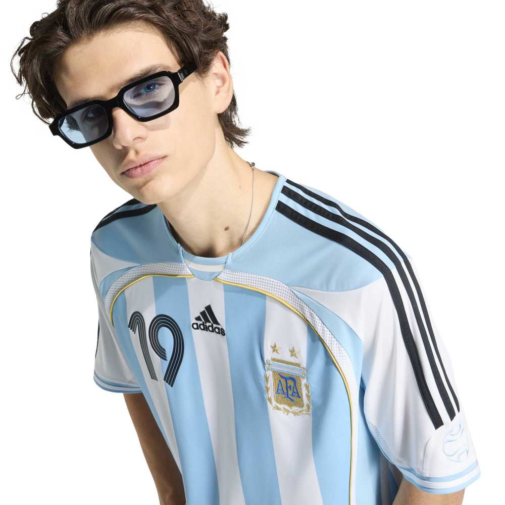 Argentina Home Jersey 2006 Messi