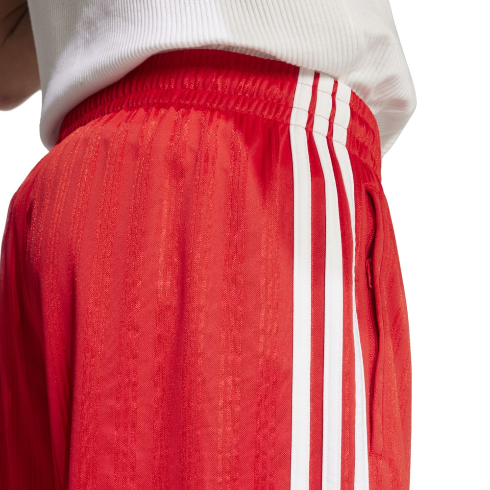 POLY SHORT          BETSCA