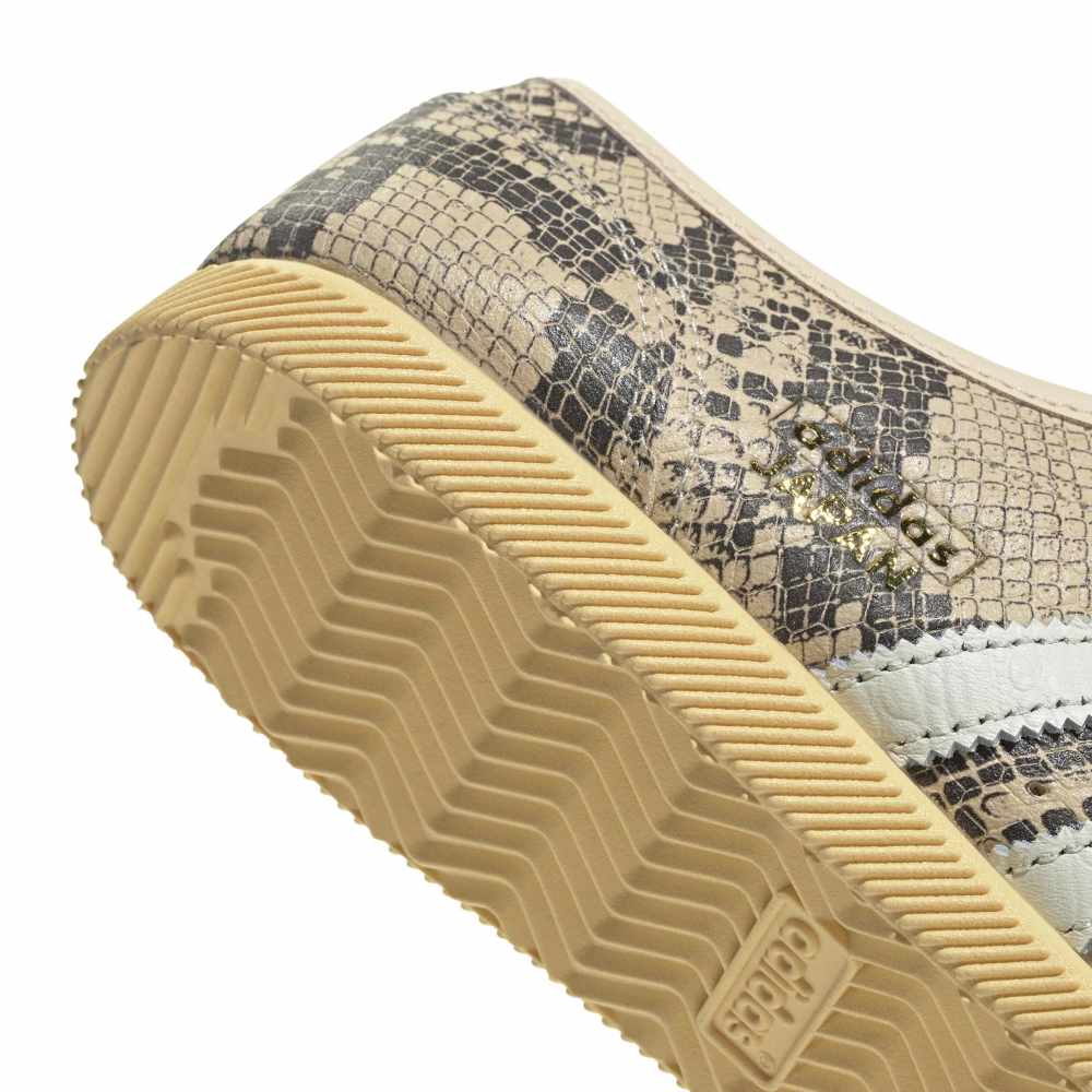 Japan Decon Snake Ivory Sneakers
