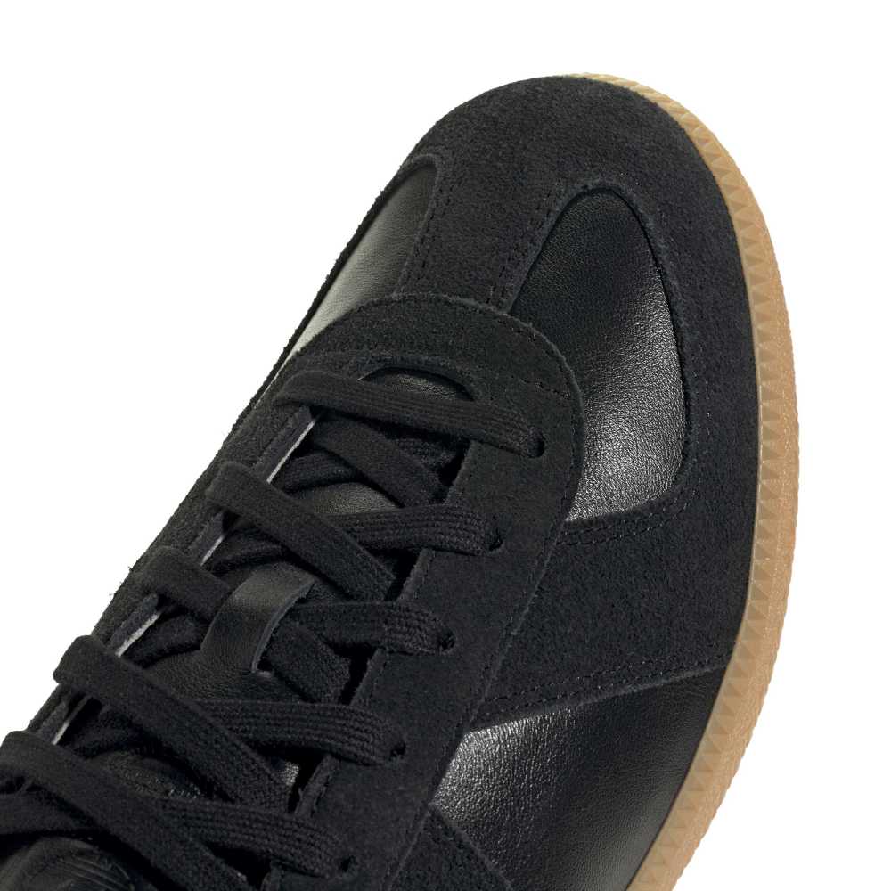BW Army Core Black Sneakers