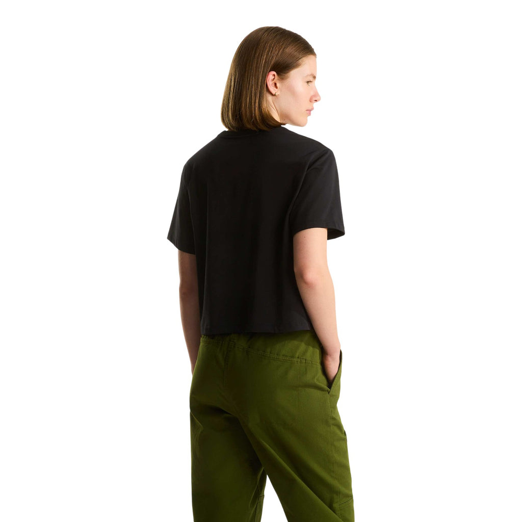 W EVOLUTION SIMPLE DOME CROP RLX SS TEE TNF BLACK