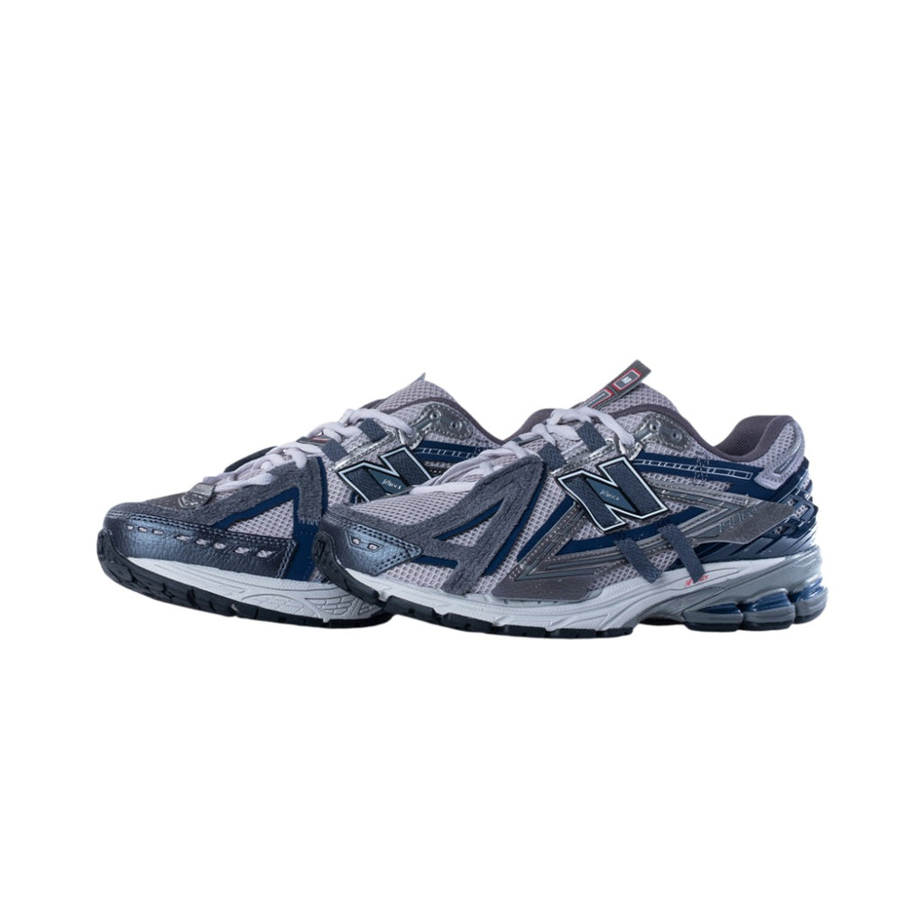 1906A Grey/Midnight Sneakers