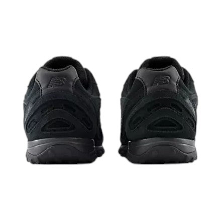 204L Triple Black Sneakers