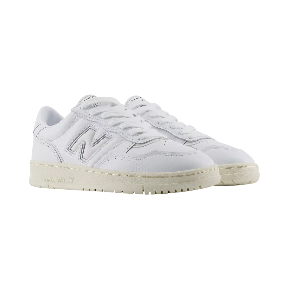 950 White Sneakers