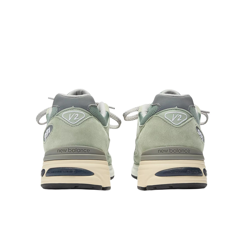 Made in UK 991v2 Sea Glass Sneakers