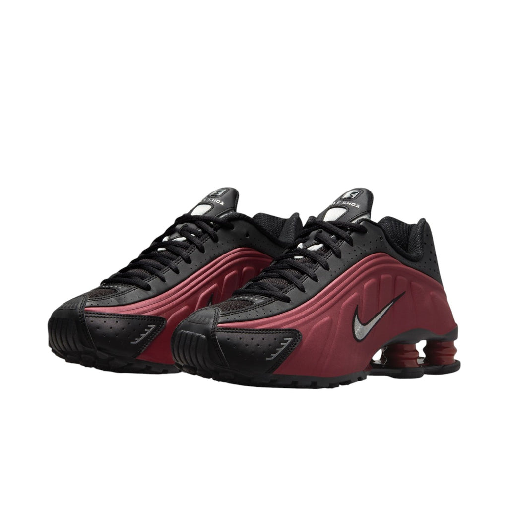 Shox R4 Black & Team Red