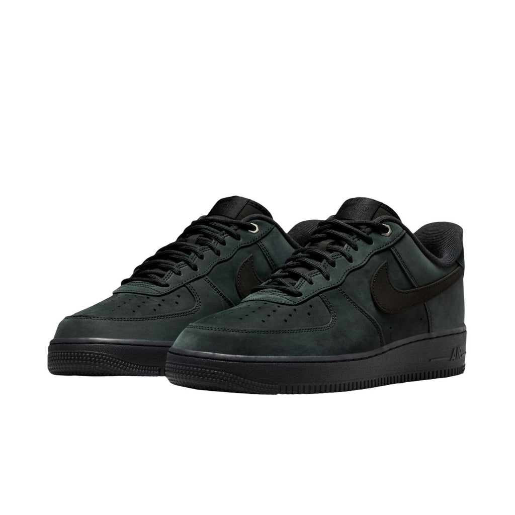 Air Force 1 Low Triple Black Nubuck
