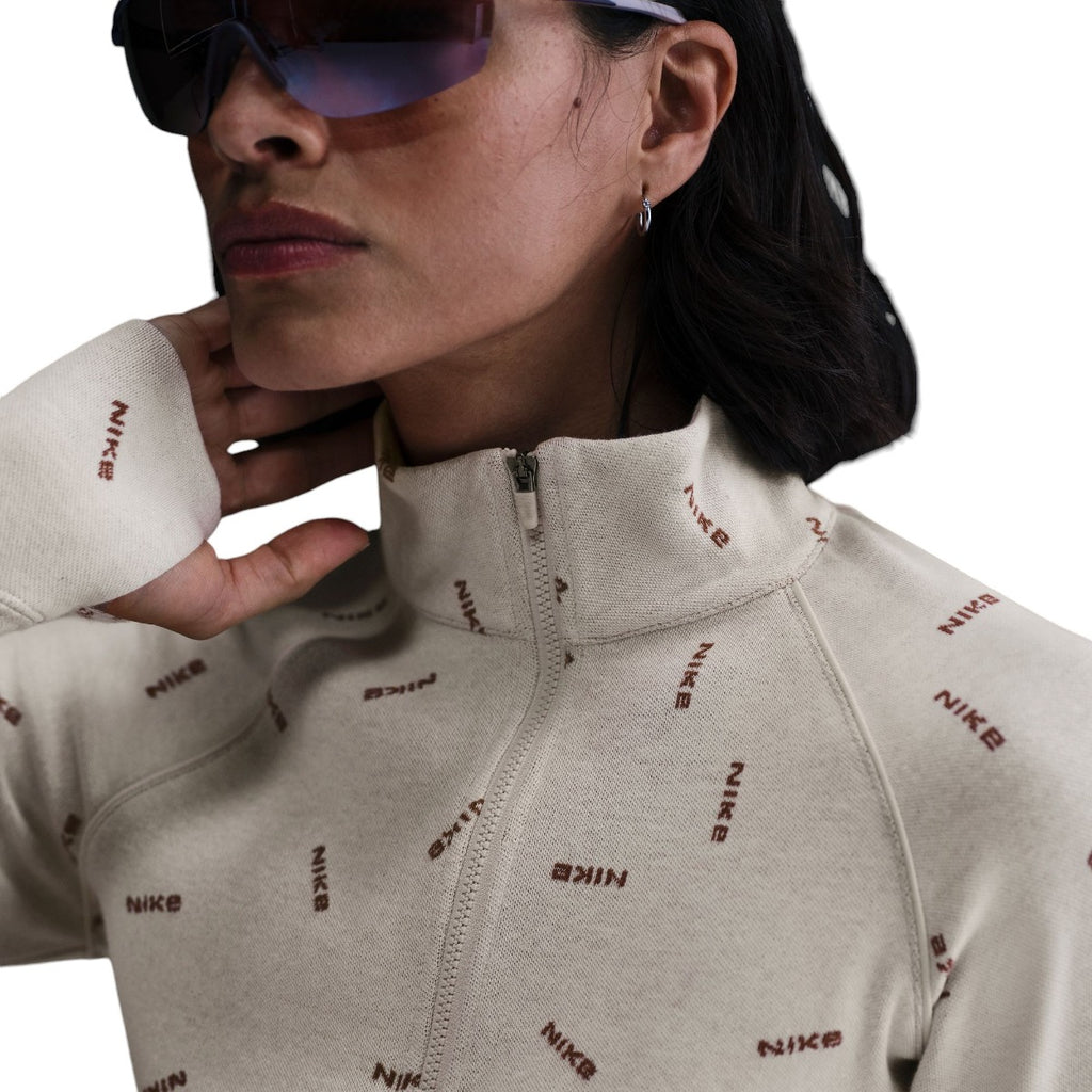 Sportswear Collection Long Sleeve Tshirt