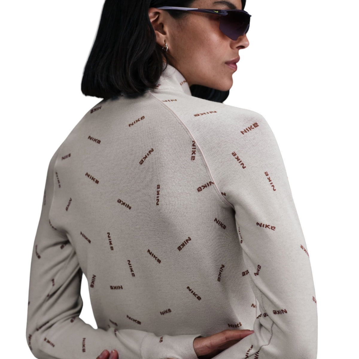 Sportswear Collection Long Sleeve Tshirt