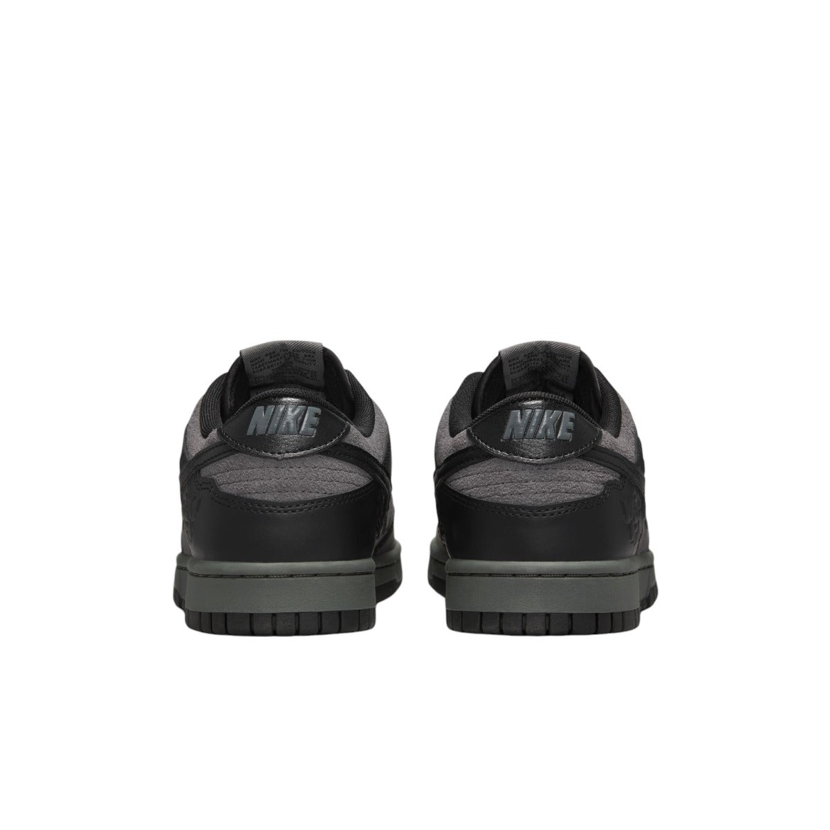 Dunk Low Black Roses