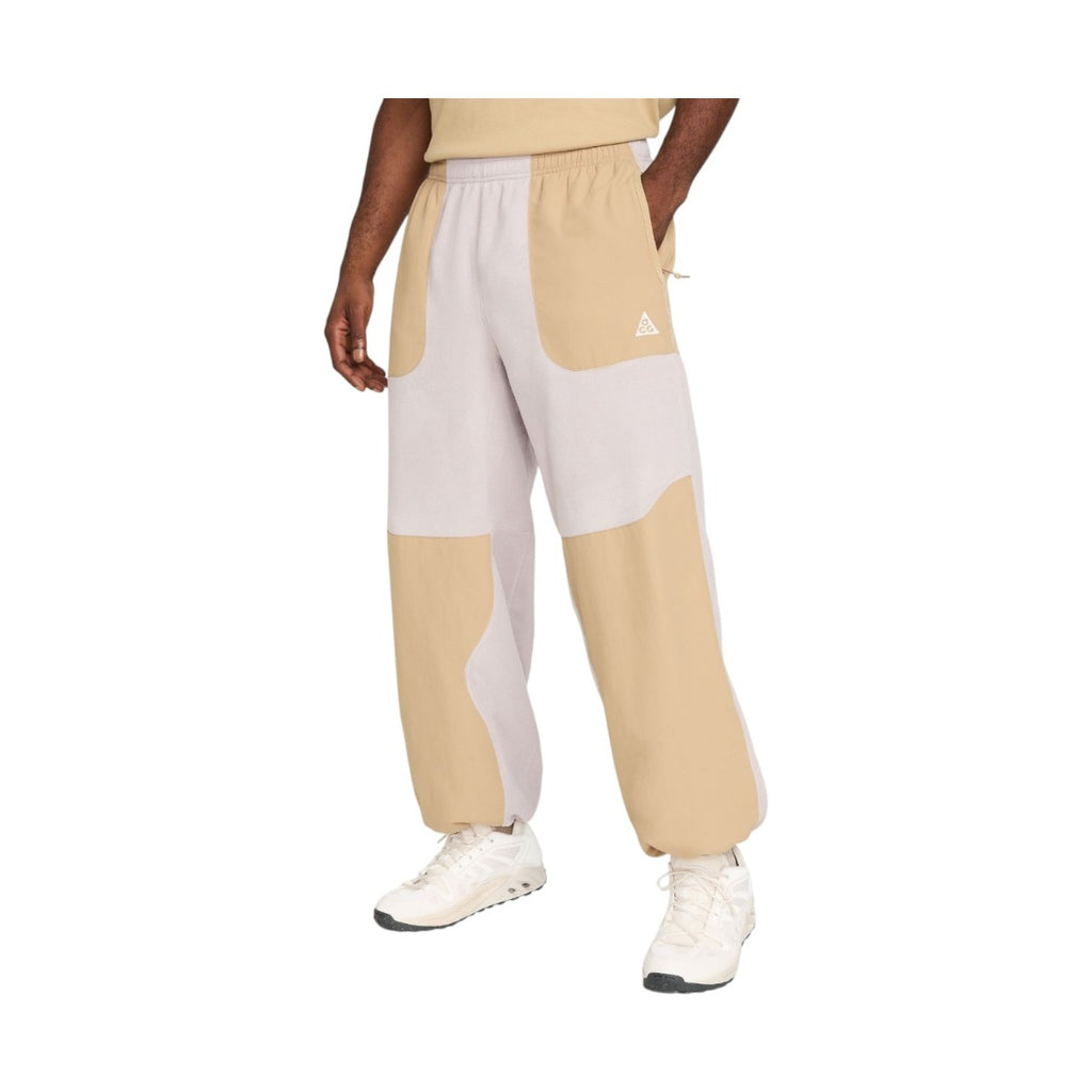 Acg Wo f Tree P us F eece Pants