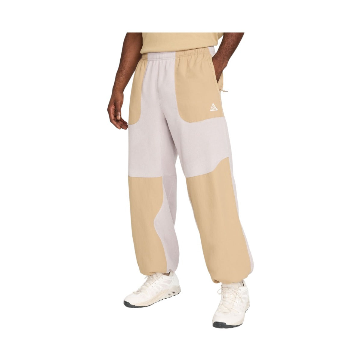 Acg Wo f Tree P us F eece Pants