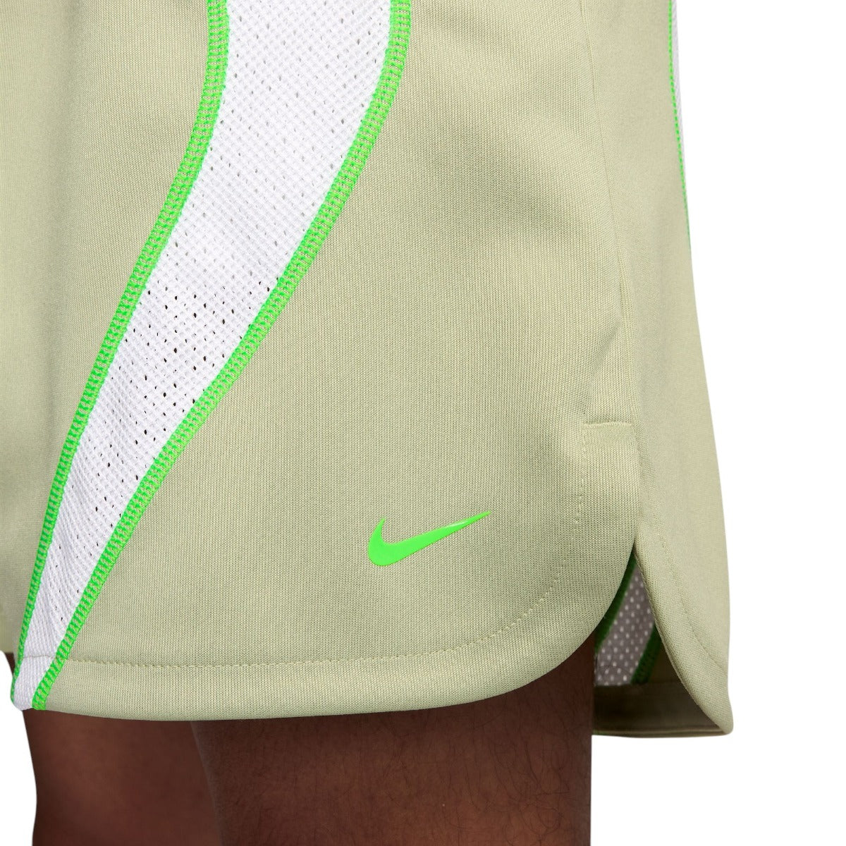 Woven Short Green