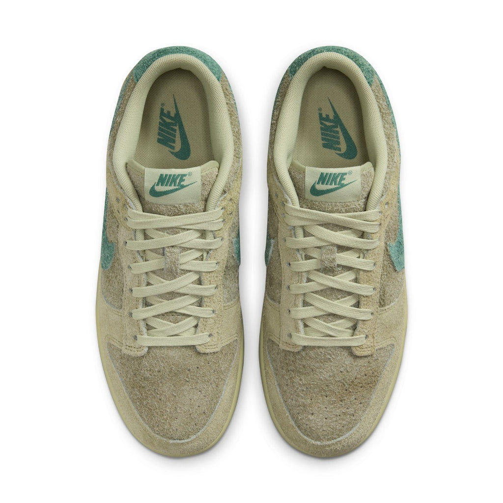 Dunk Low Olive Aura