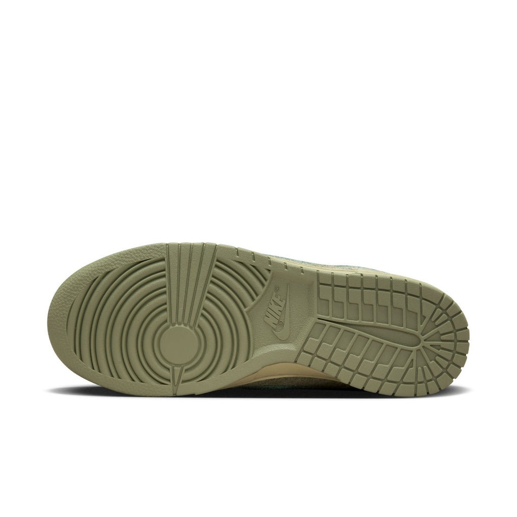 Dunk Low Olive Aura