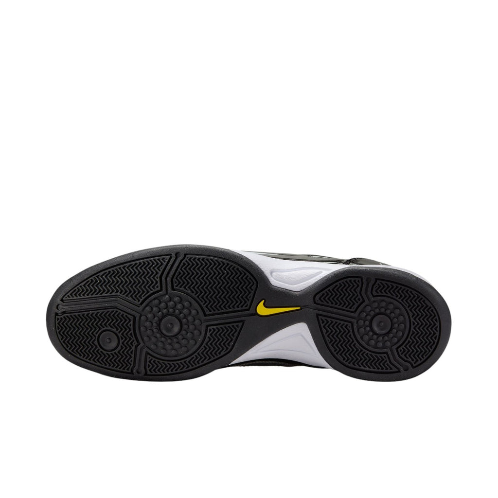 Total 90 Black And White