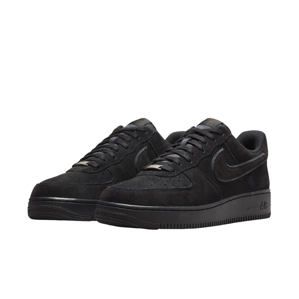 Air Force 1 Low Black Cat