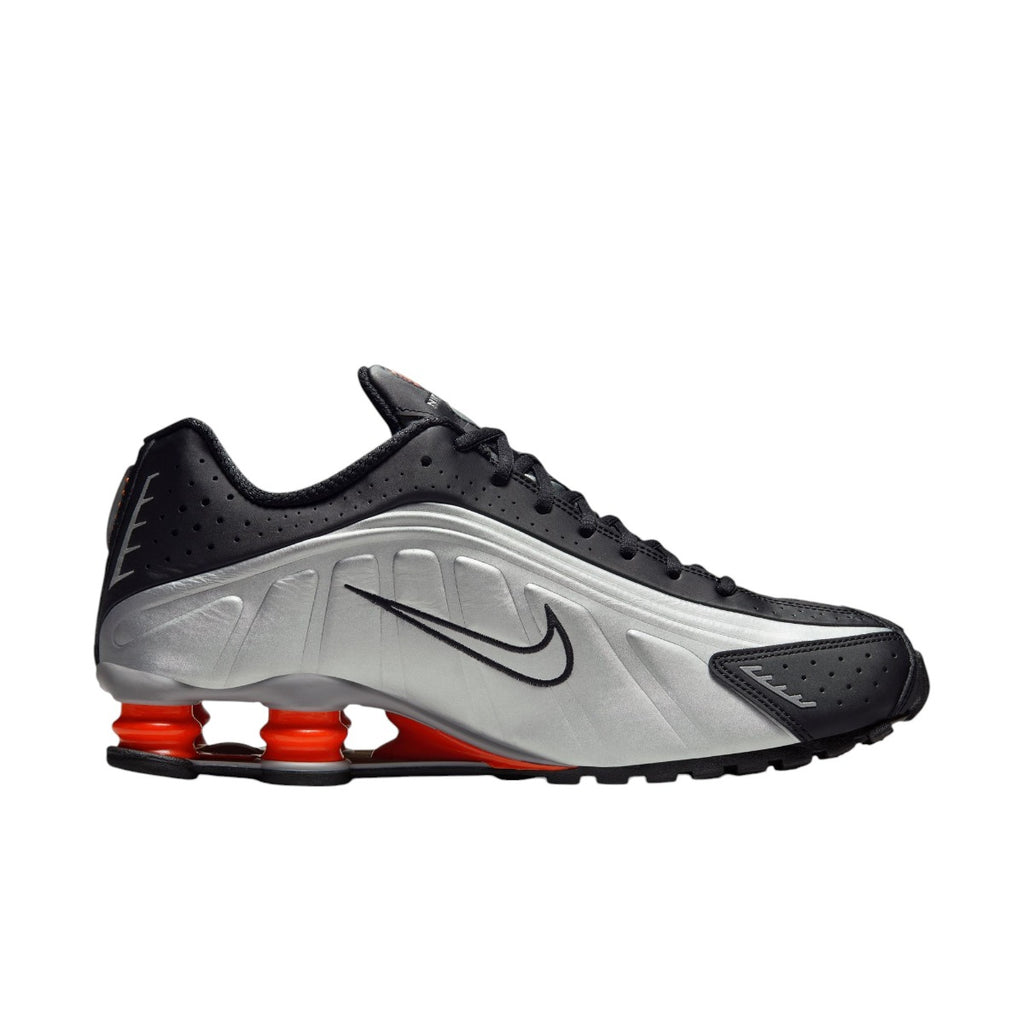 Shox R4 Black & Metallic Silver