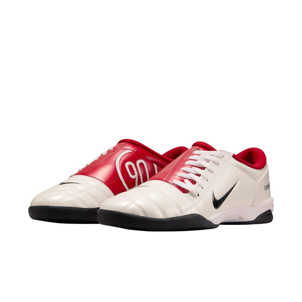 Total 90 Iii White Gym Red