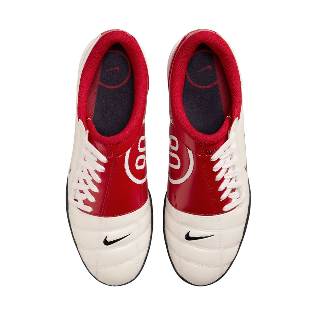 Total 90 Iii White Gym Red