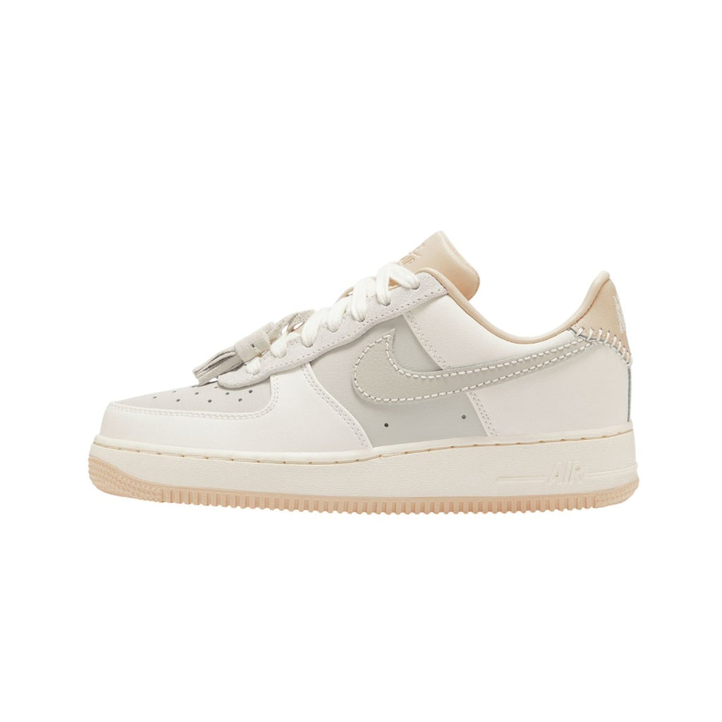 Air Force 1 Low Light Bone Sail