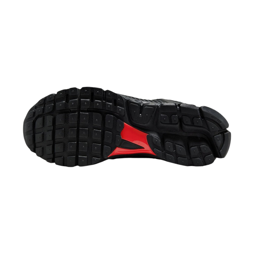 Air Zoom Vomero 5 Black Metallic University Red