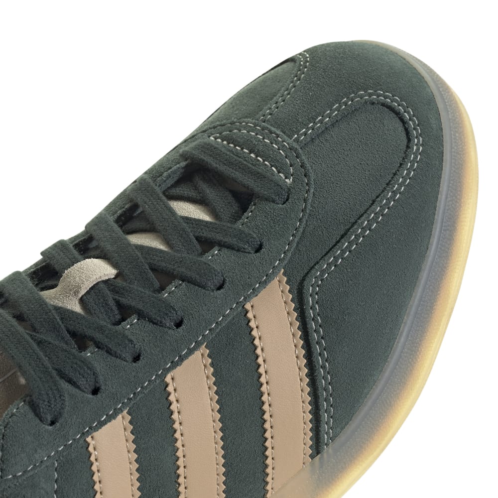 Gazelle Indoor Shadow Green Warm Sandstone