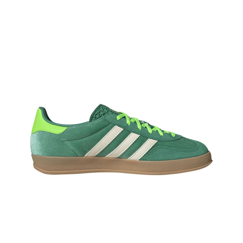 Gazelle Indoor Velvet Semi Court Green