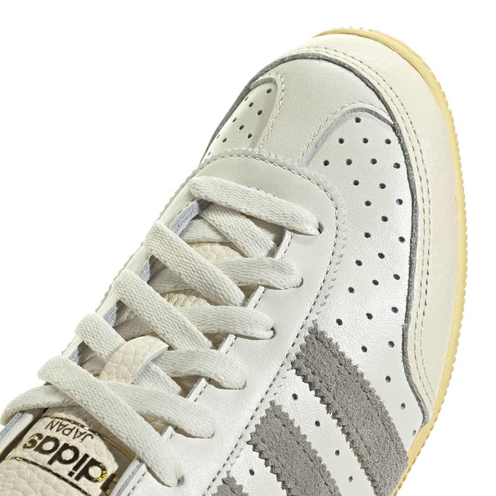 Japan Decon White Off Silver Pebble