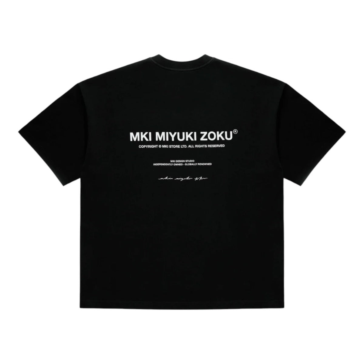 De ign  tudio T hirt Black