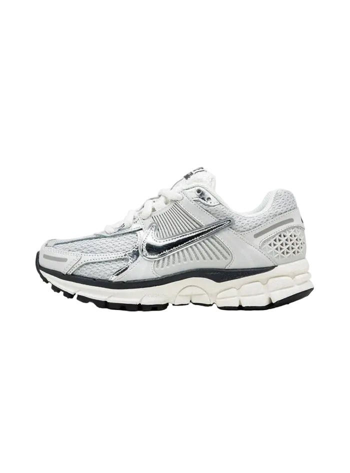 Nike Zoom Vomero 5 Photon Dust Metallic Silver
