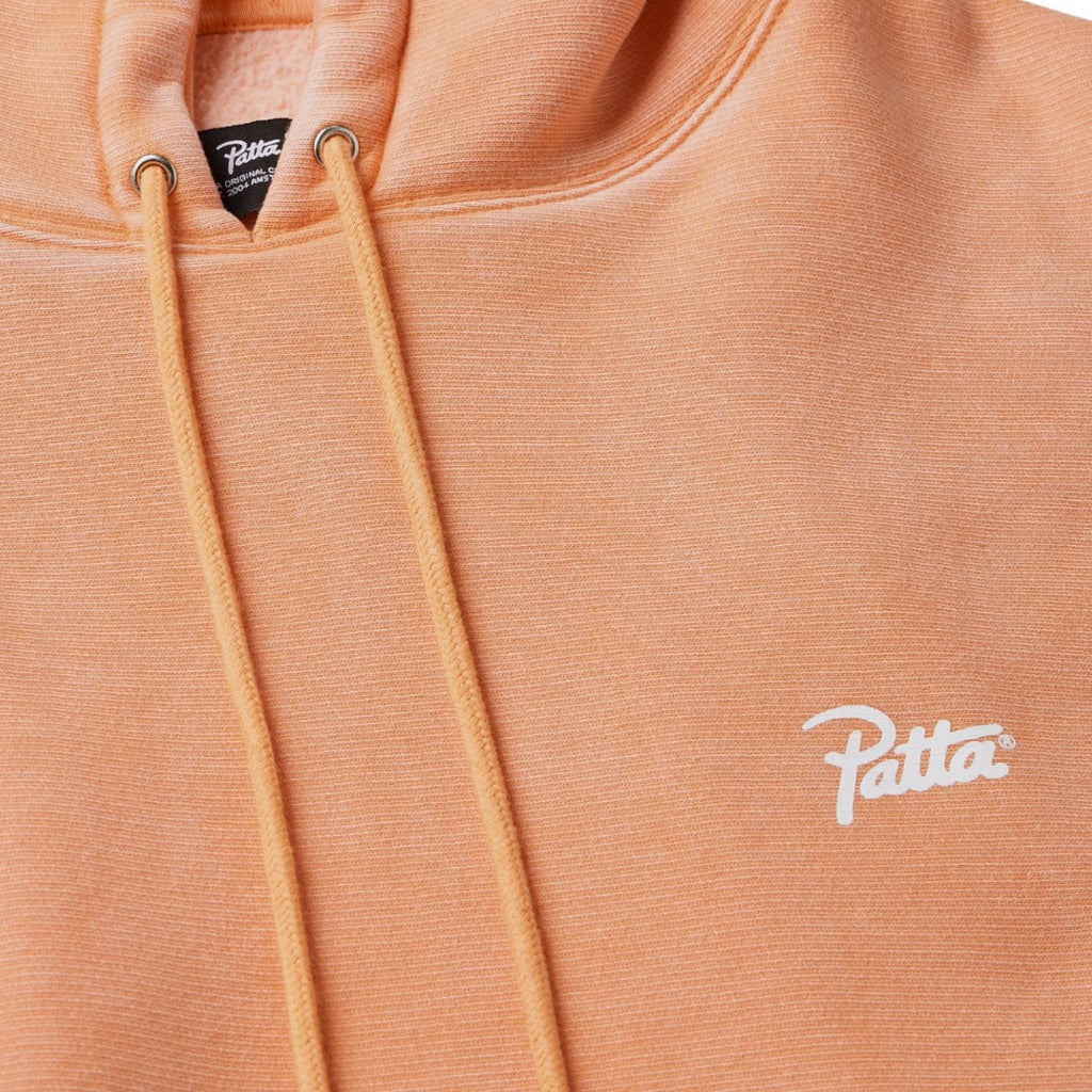 C assic Washed Hooded Sweater Me on