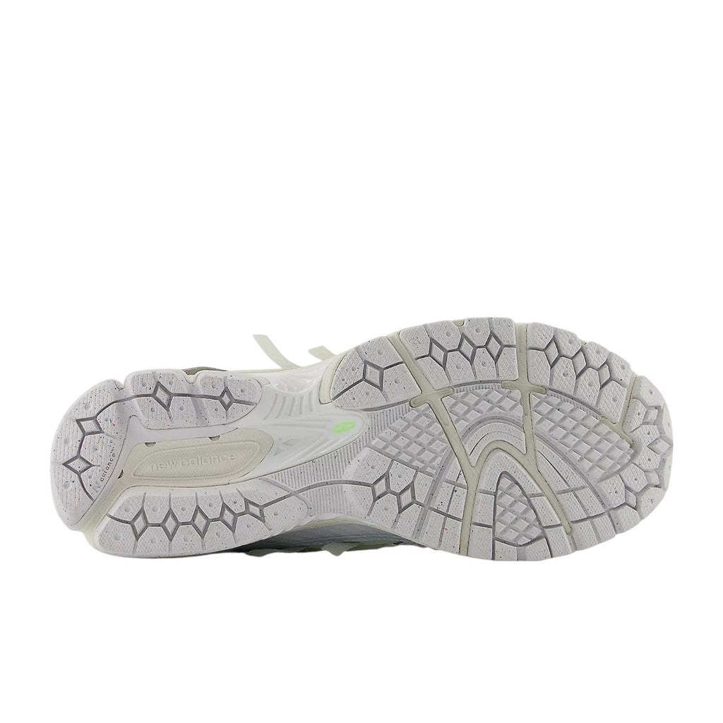 1906a White Mint Flash